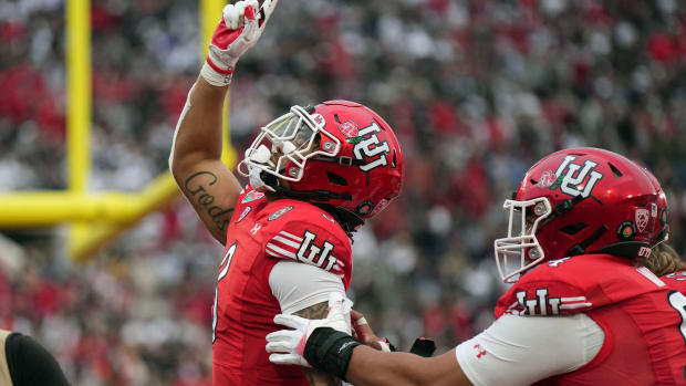 Utah Utes running back Ja'Quinden Jackson (3) celebrates after scoring a touchdown against the Penn State Nittany Lions in the second quarter of the 109th Rose Bowl game at the Rose Bowl.